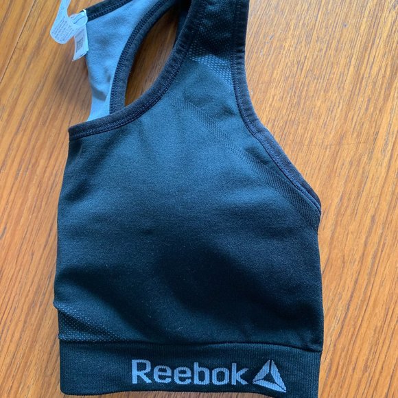 Reebok Padded Sports Bra (Medium) - Picture 11 of 11